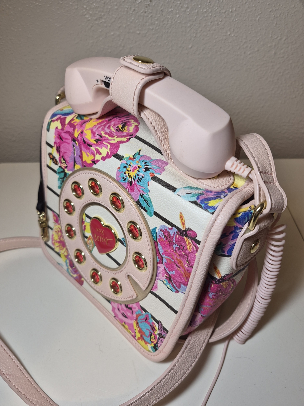 Betsey Johnson Pink Floral Retro Phone Crossbody Bag with Gold Accents - Picture 7 of 10